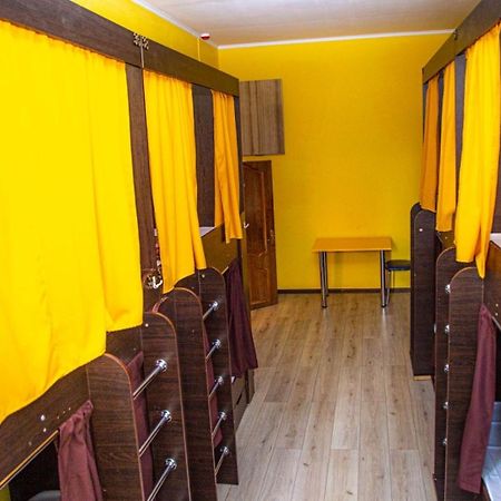 Sun City Hostel 4 Kiev Luaran gambar